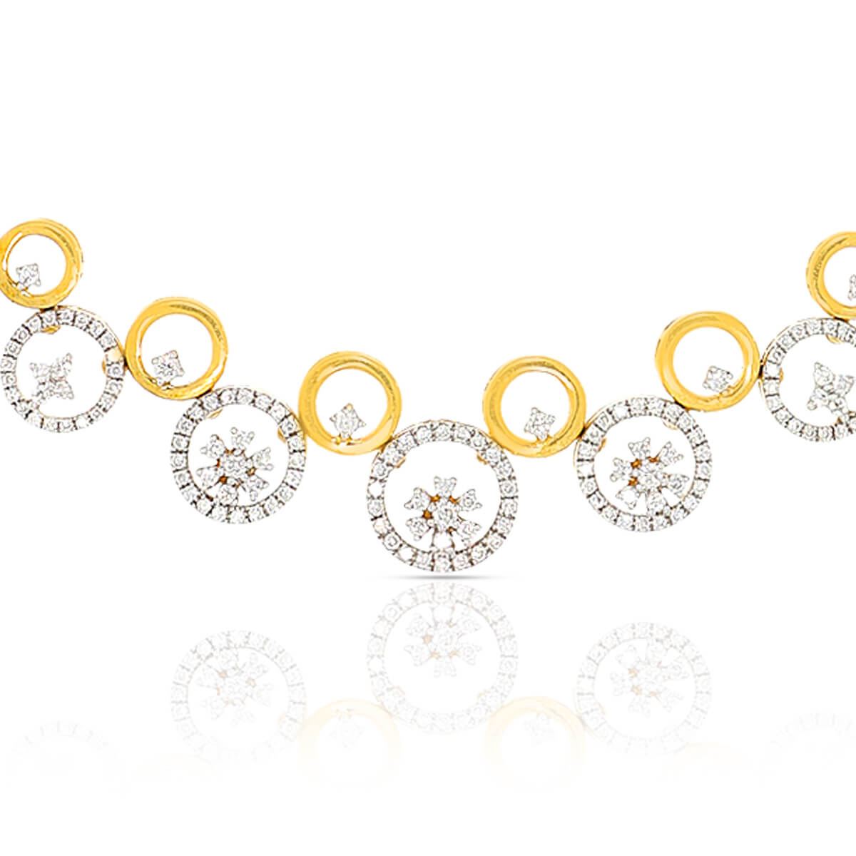 Beautiful Floral Harmony Diamond Short Necklace