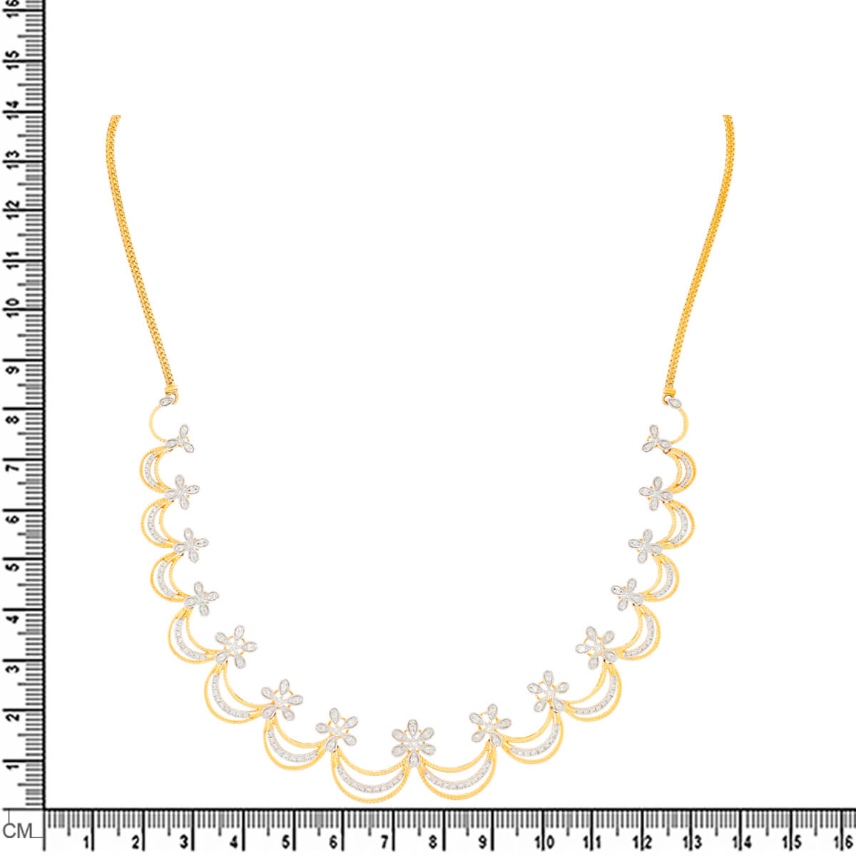 Radiant Charming Bloom Diamond Short Necklace