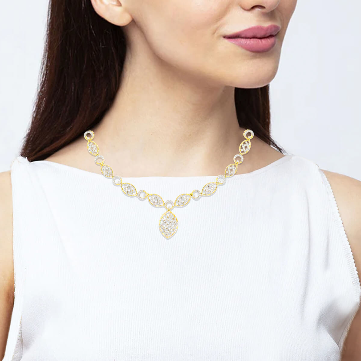 Elegant Dazzle Diamond Short Necklace