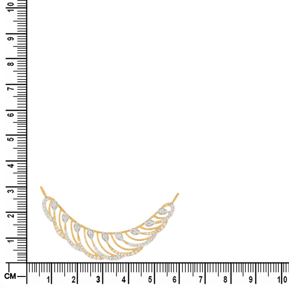 Dazzling Twist 18K Diamond Tanmaniya