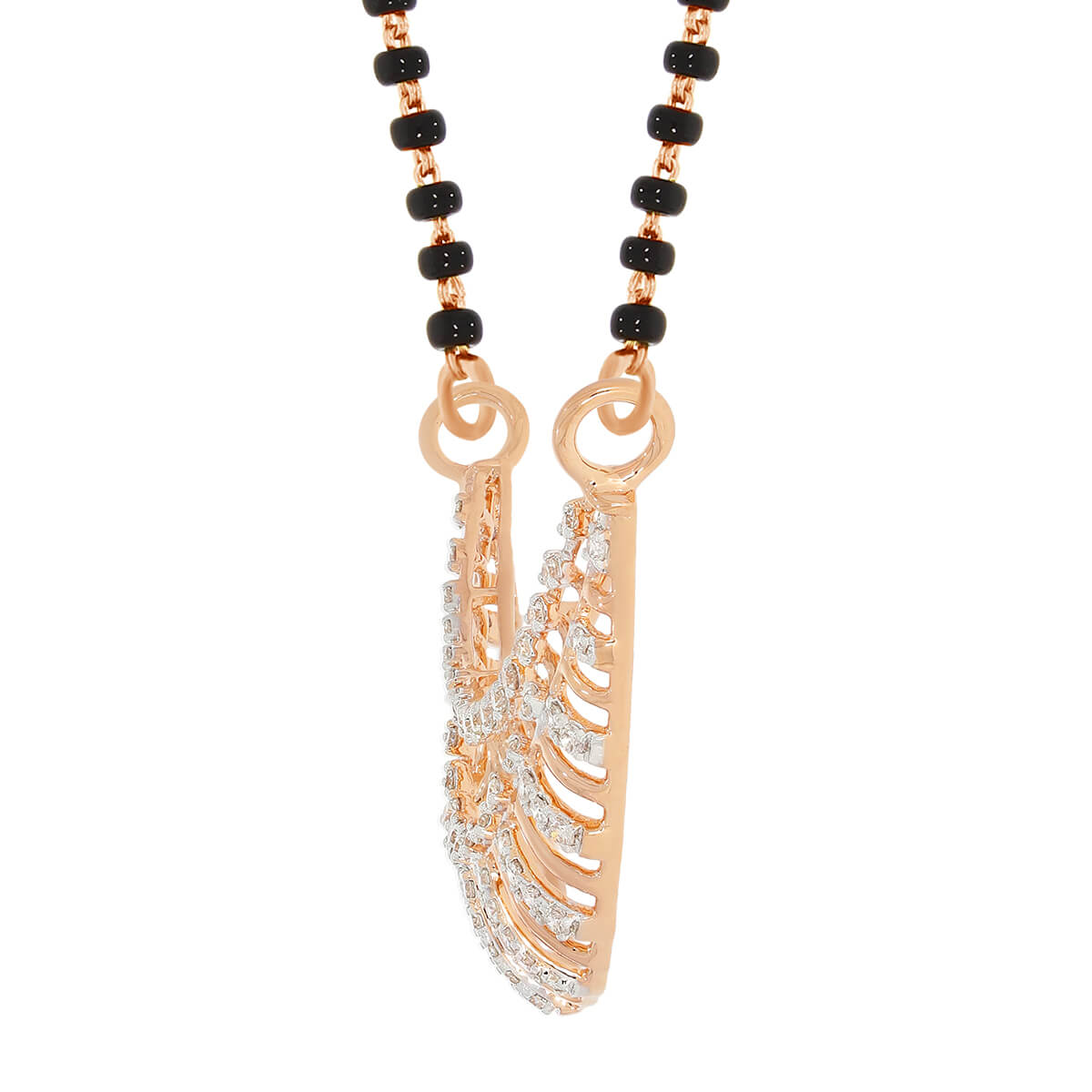 18K Diamond Tanmaniya with Modern Elegance