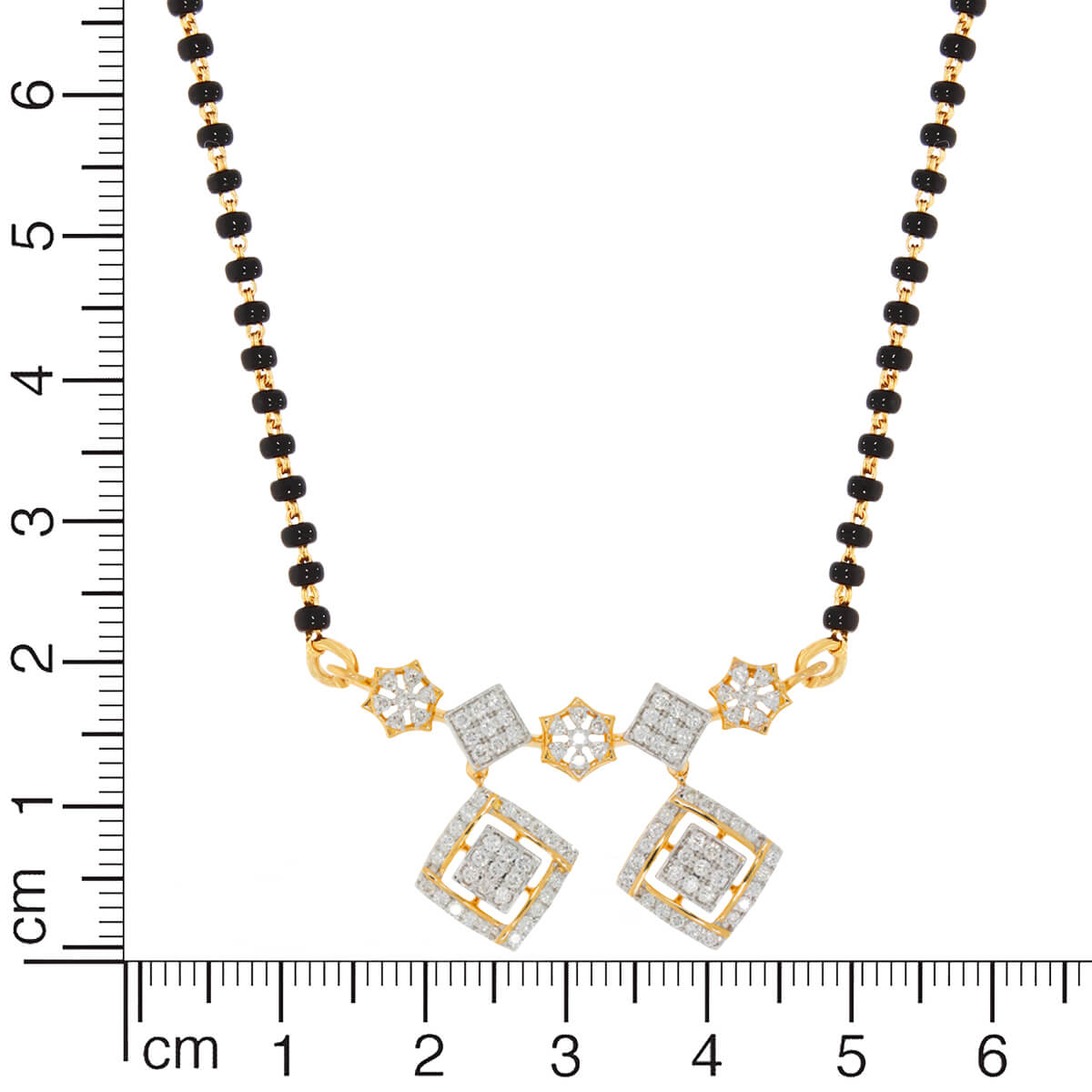 Luxurious Square Diamond Tanmaniya 18K