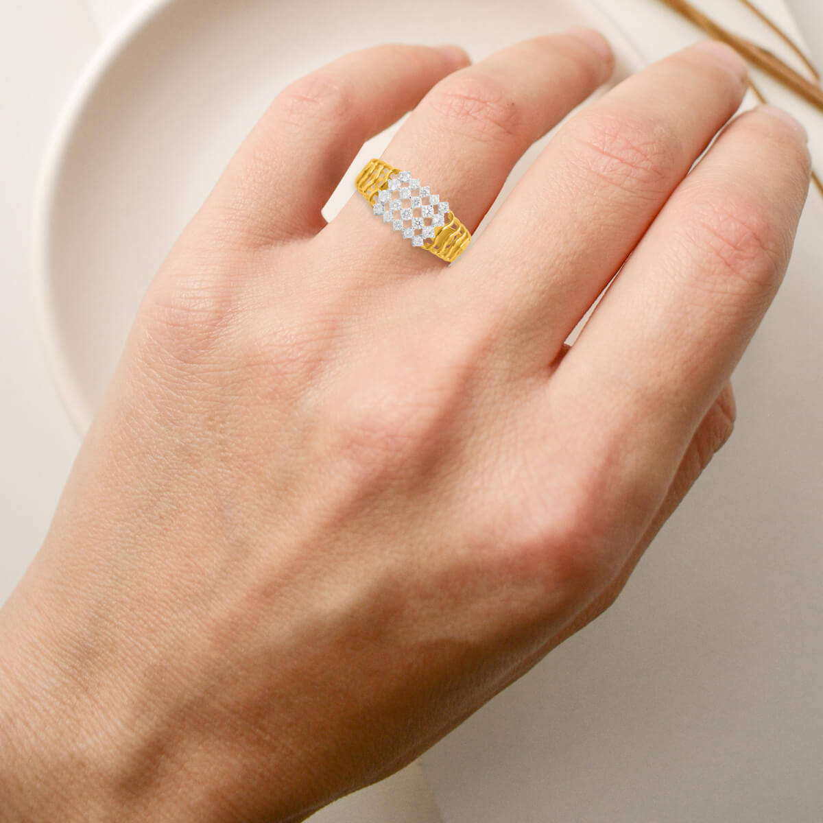 Gorgeous Diamond Ring for Women