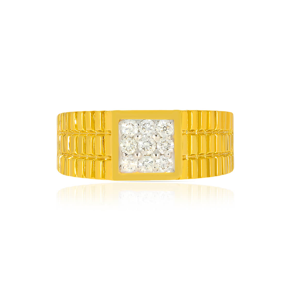 Nine Sparkling Diamond Ring