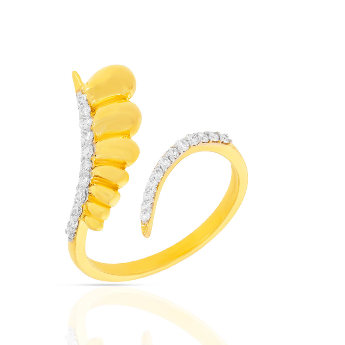 Charming Petal Harmony Diamond Ring for Women