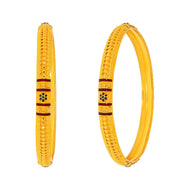 Classic Flair Sleek Gold Bangle