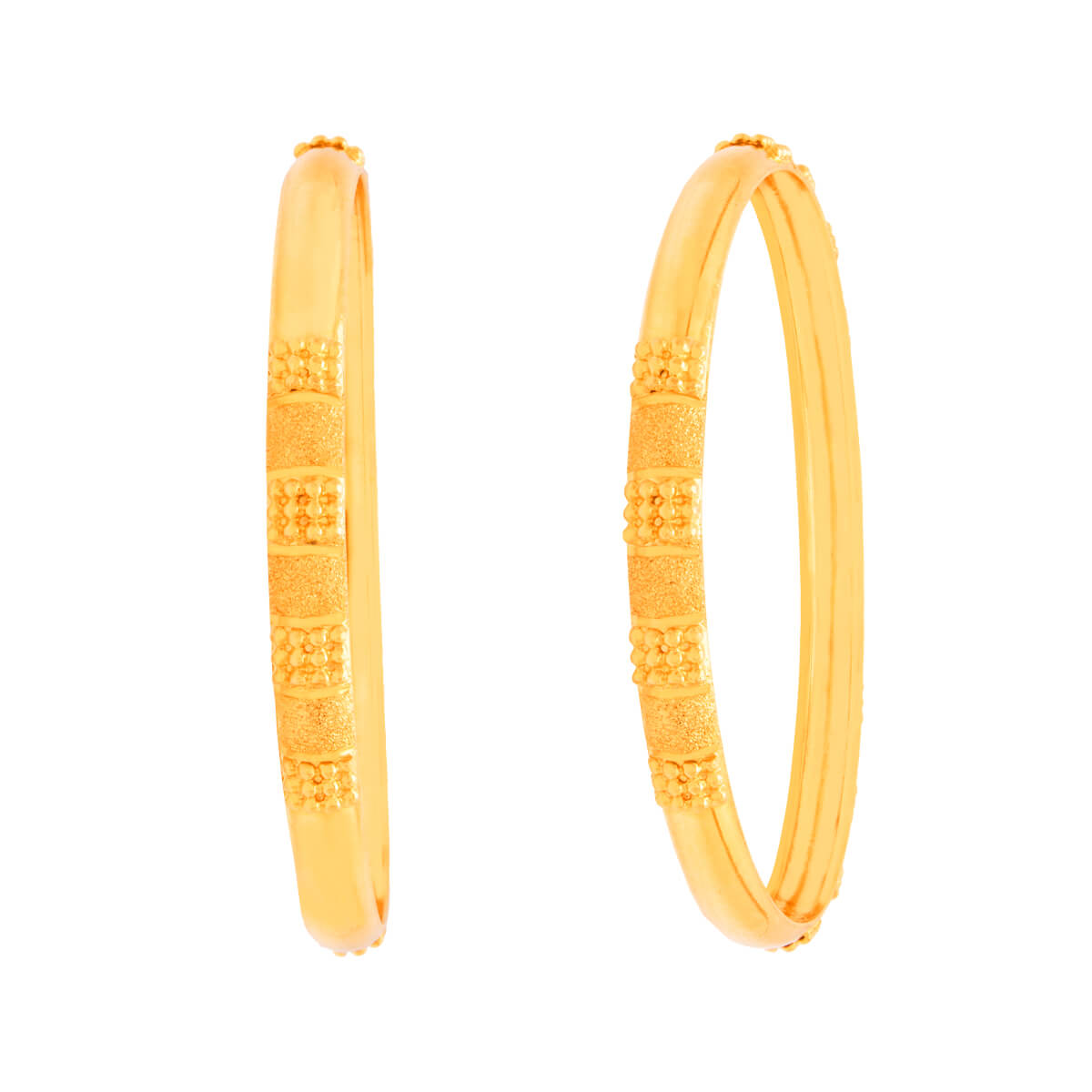 Polished Elegance Gold Bangle