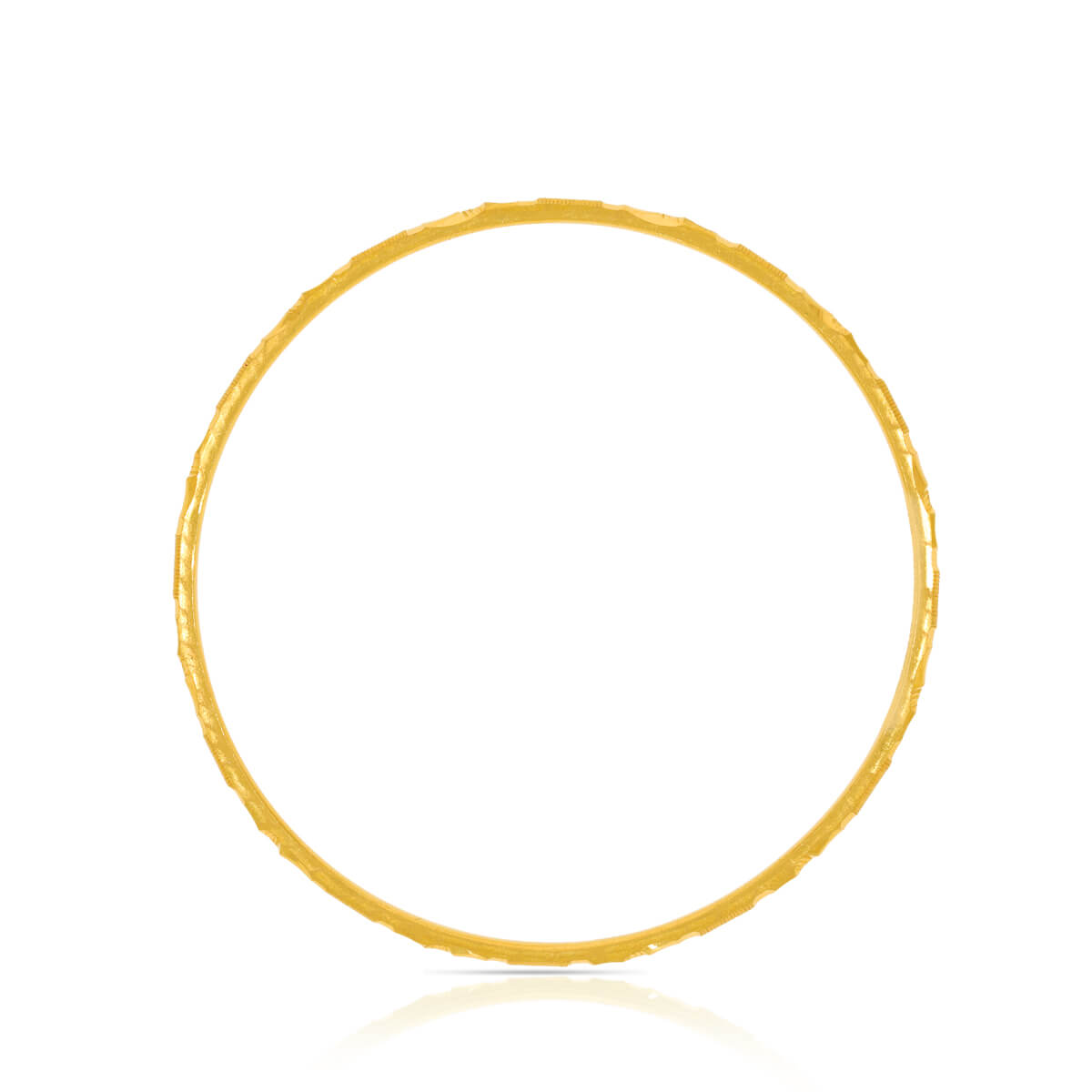 Polished Chic Gold Bangle