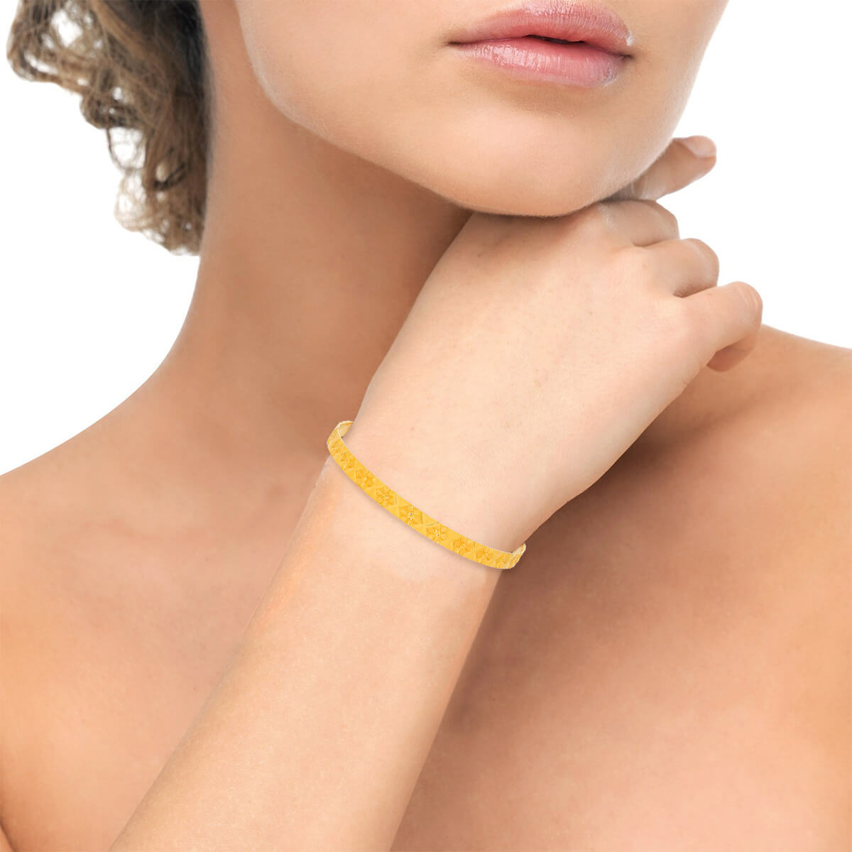Sophisticated Shine Gold Bangle