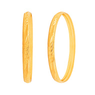 Stylish Elegance Gold Bangle
