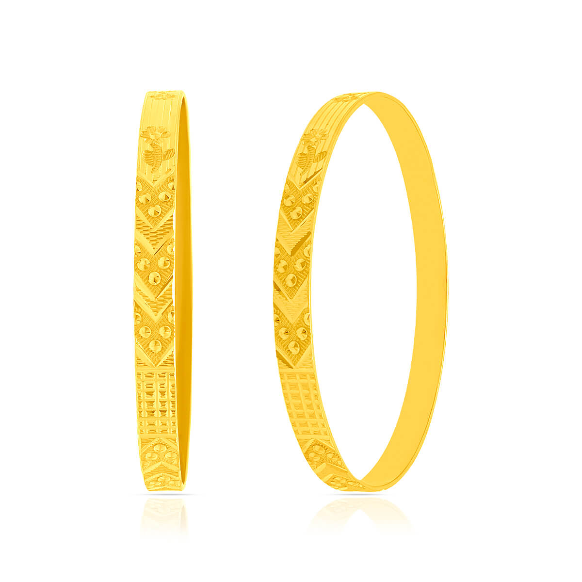Bold Elegance Gold Bangle
