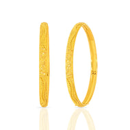 Sublime Charm Gold Bangle