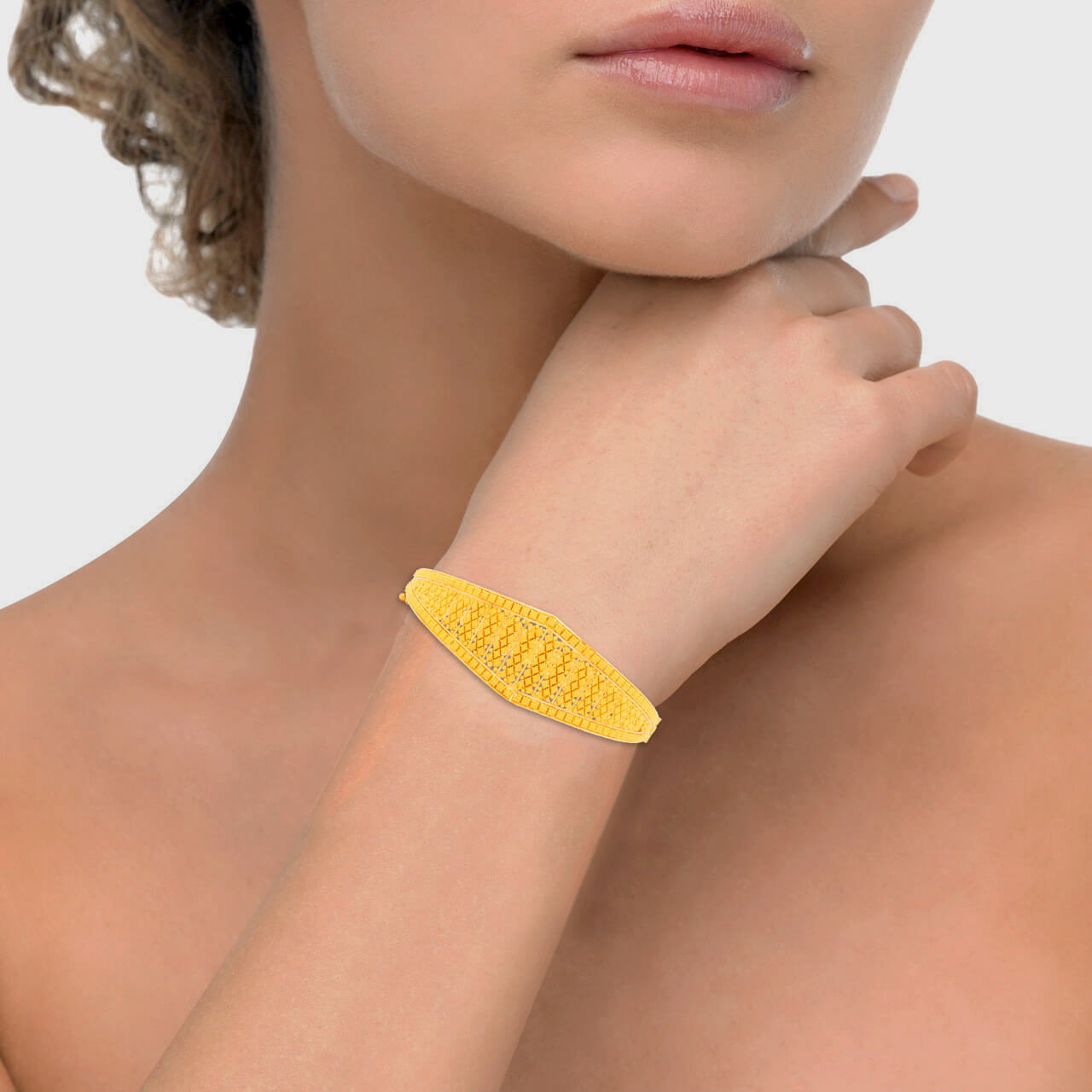 Classy Glow Gold Kada
