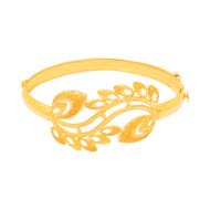 Charming Foliage Twirl Gold Kada