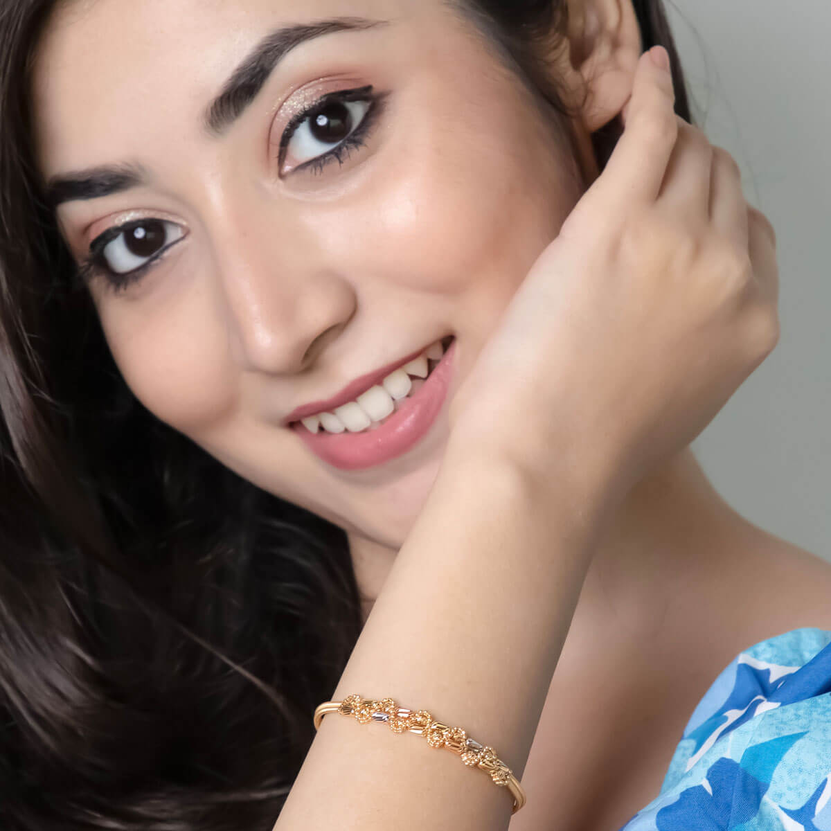 Minimalist Charm Gold Kada