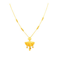 Elegant Golden Charm Short Necklace