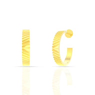 Elegant Gold Hoop Earrings in 18K