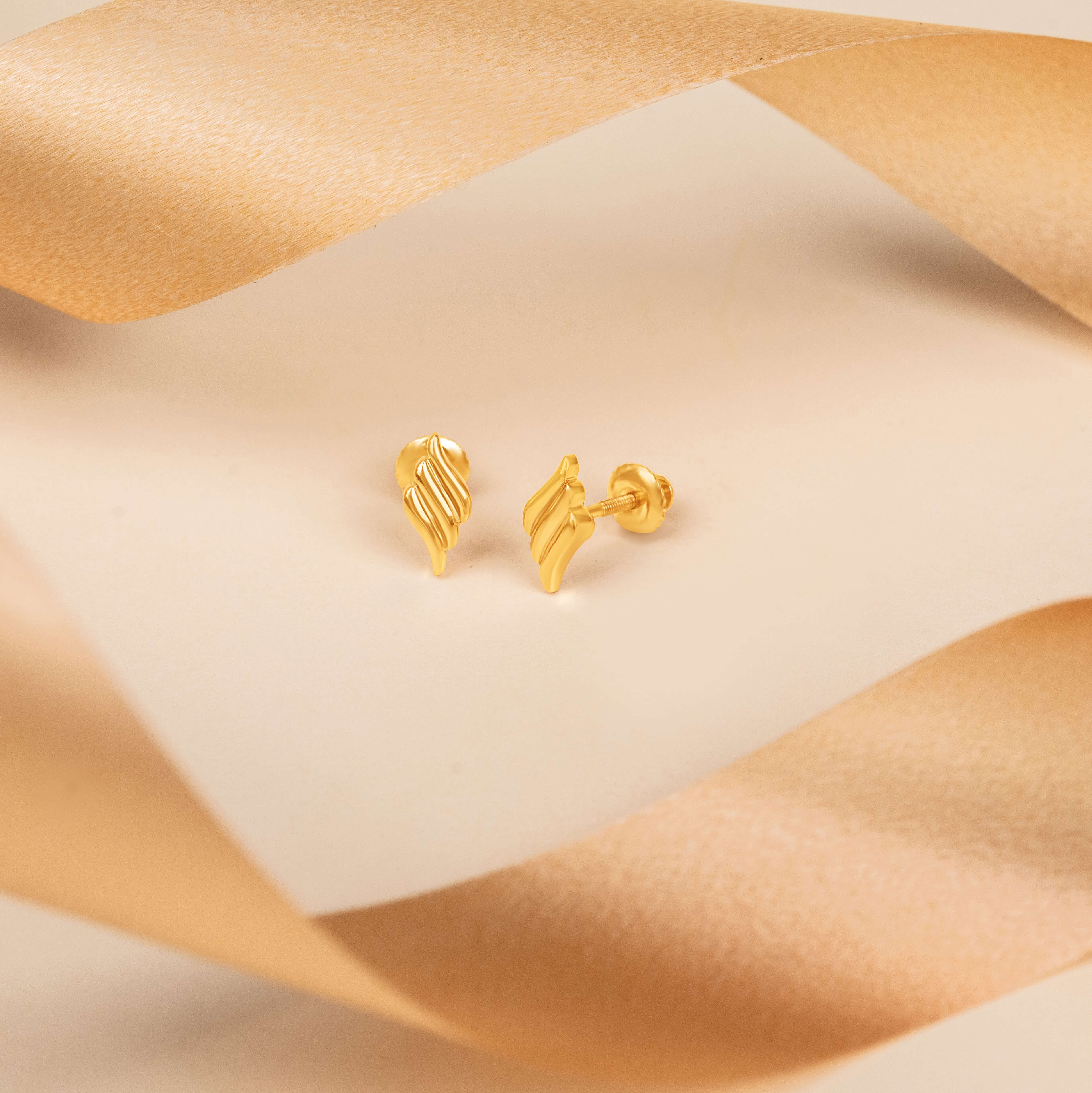 Magnetic Twirl 22K Gold Studs