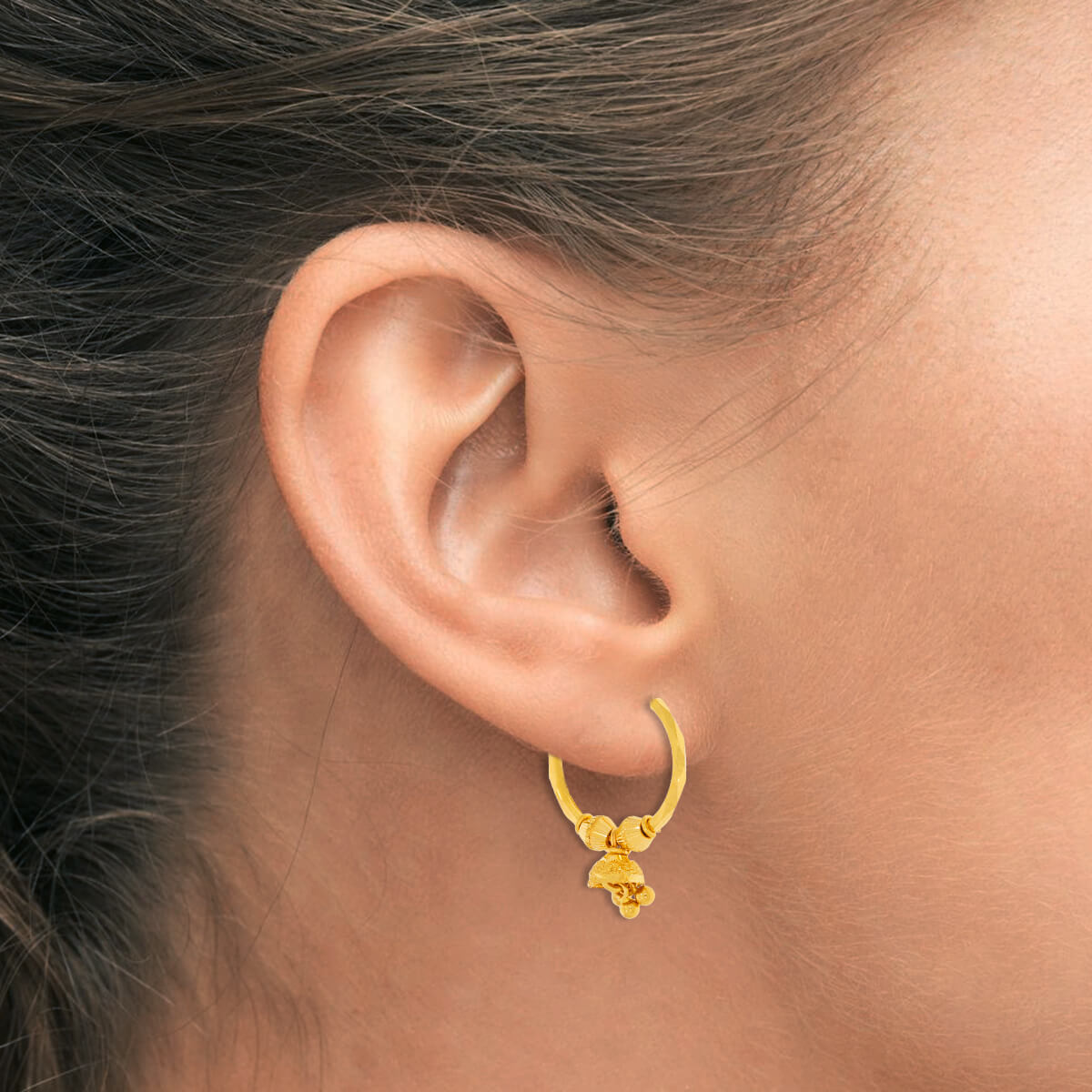 22K Modern Grace Oval Hoop Earrings