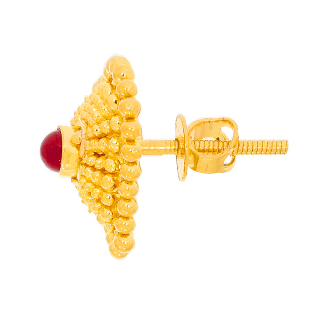Radiant Heart 22K Gold Studs with Classic Flair