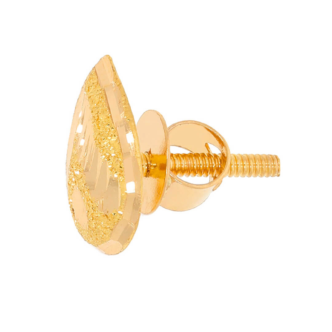 22K Vintage Gold Studs with Intricate Detailing