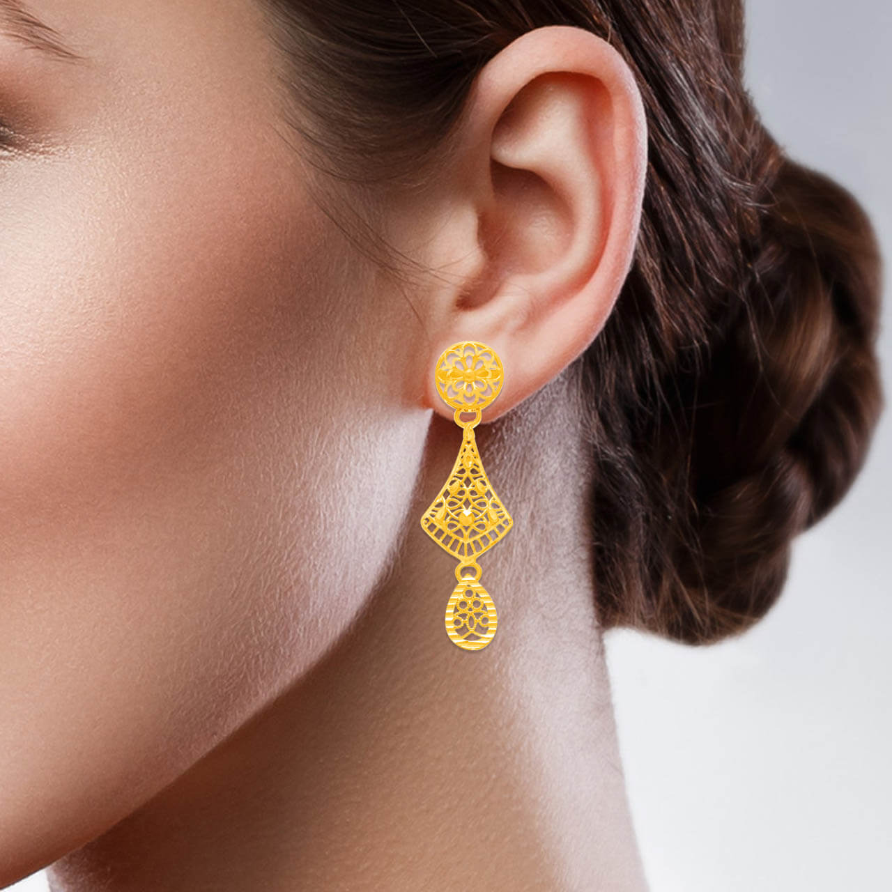 Modern Flair Gold Danglers 22K