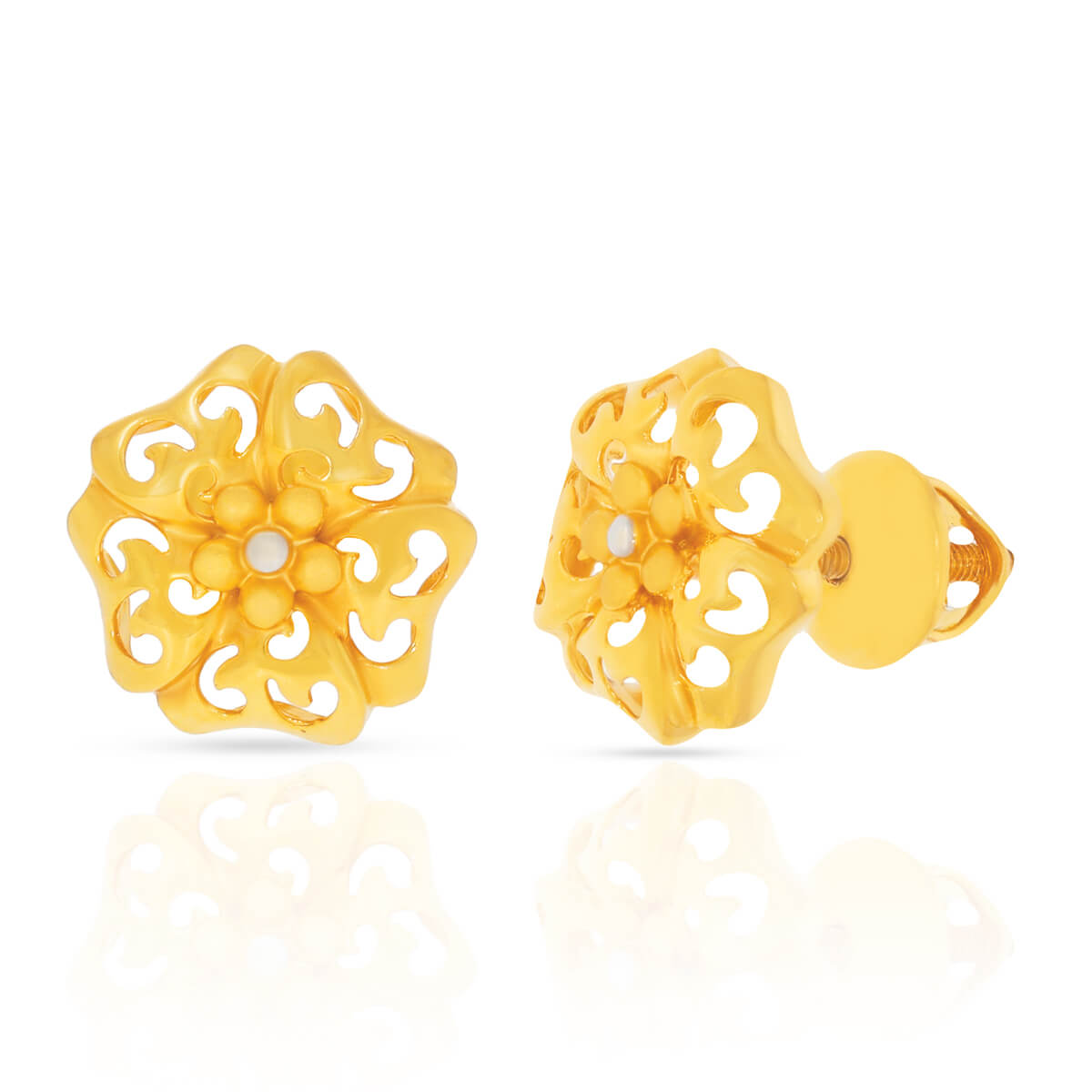 Intricately Crafted Daisy Motif Gold Stud Earrings
