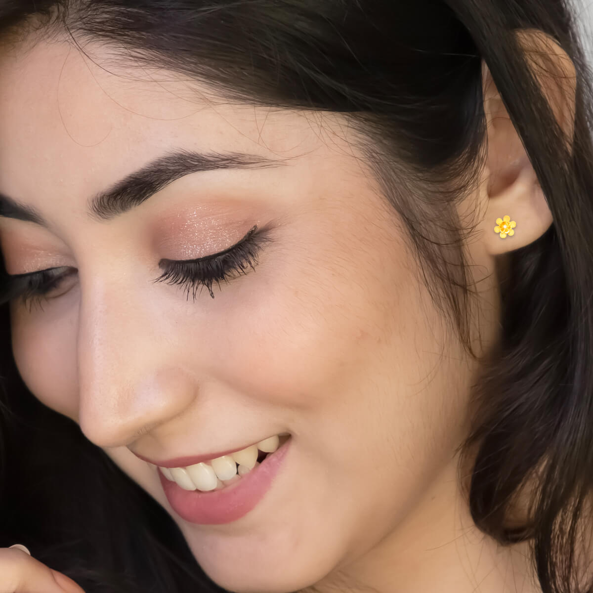 Full Bloom Floral Gold Studs 22K