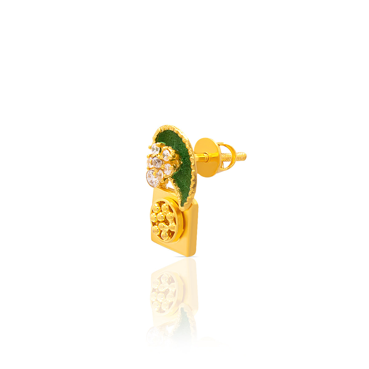 Lightweight Floral Beauty 22K Gold Studs