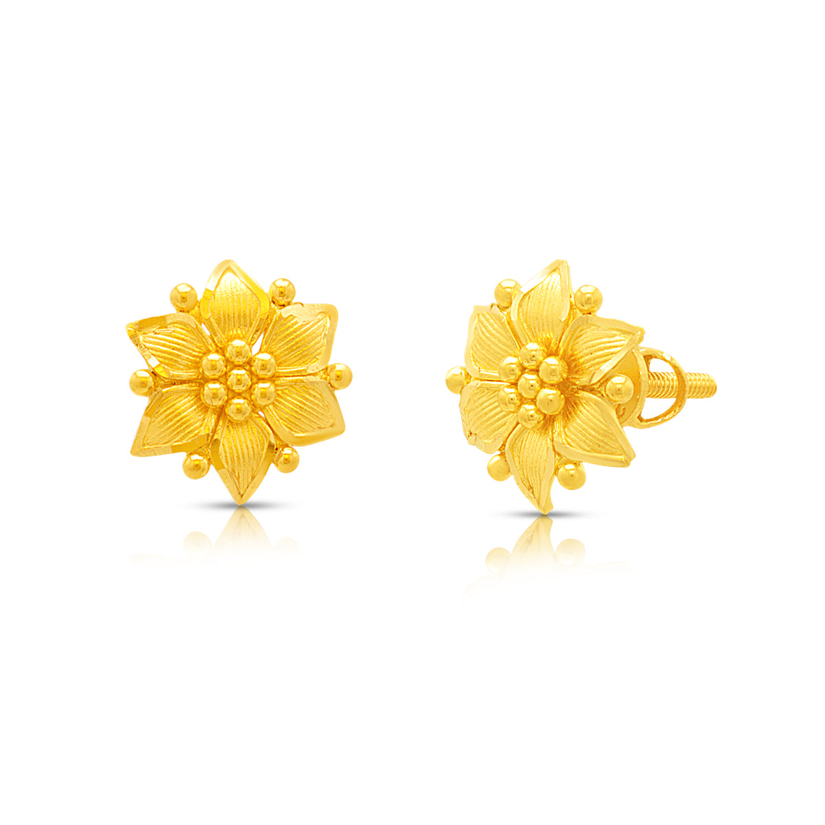 Mesmeric Daisy 22K Gold Studs
