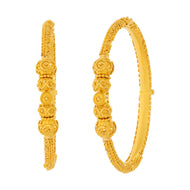 Lustrous Bloom Gold Bangle