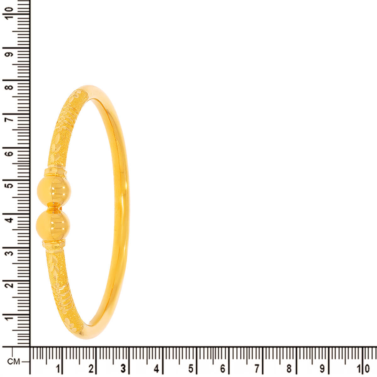 Refined Elegance Gold Bangle