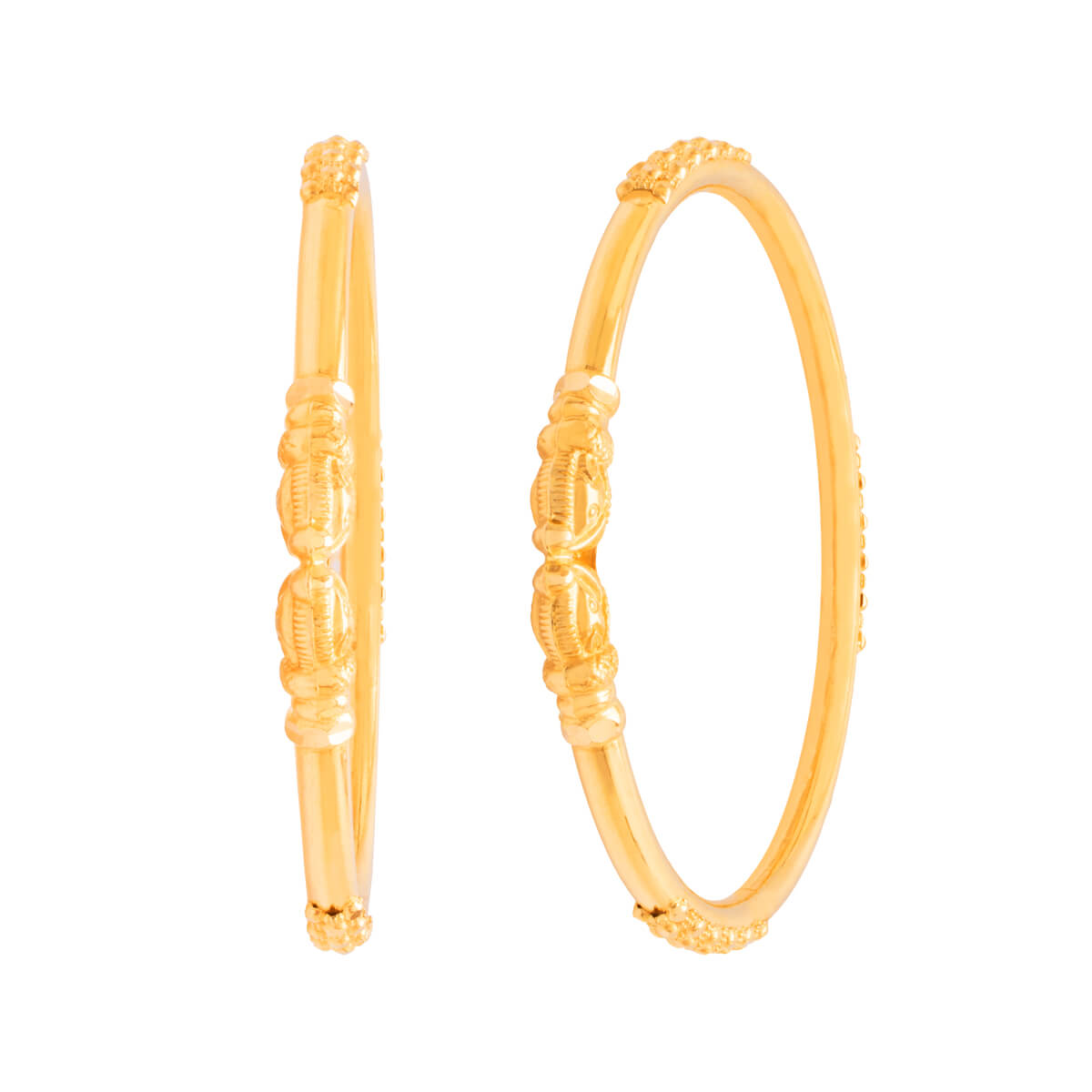 Captivating Gleam Gold Bangle