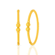 Gold Bangle with Refined Elegance
