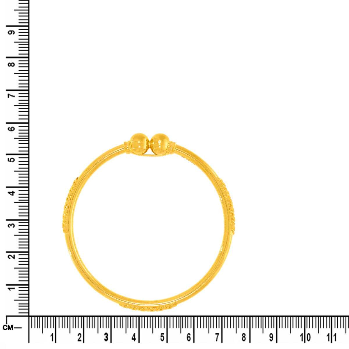 Gold Bangle with Refined Elegance