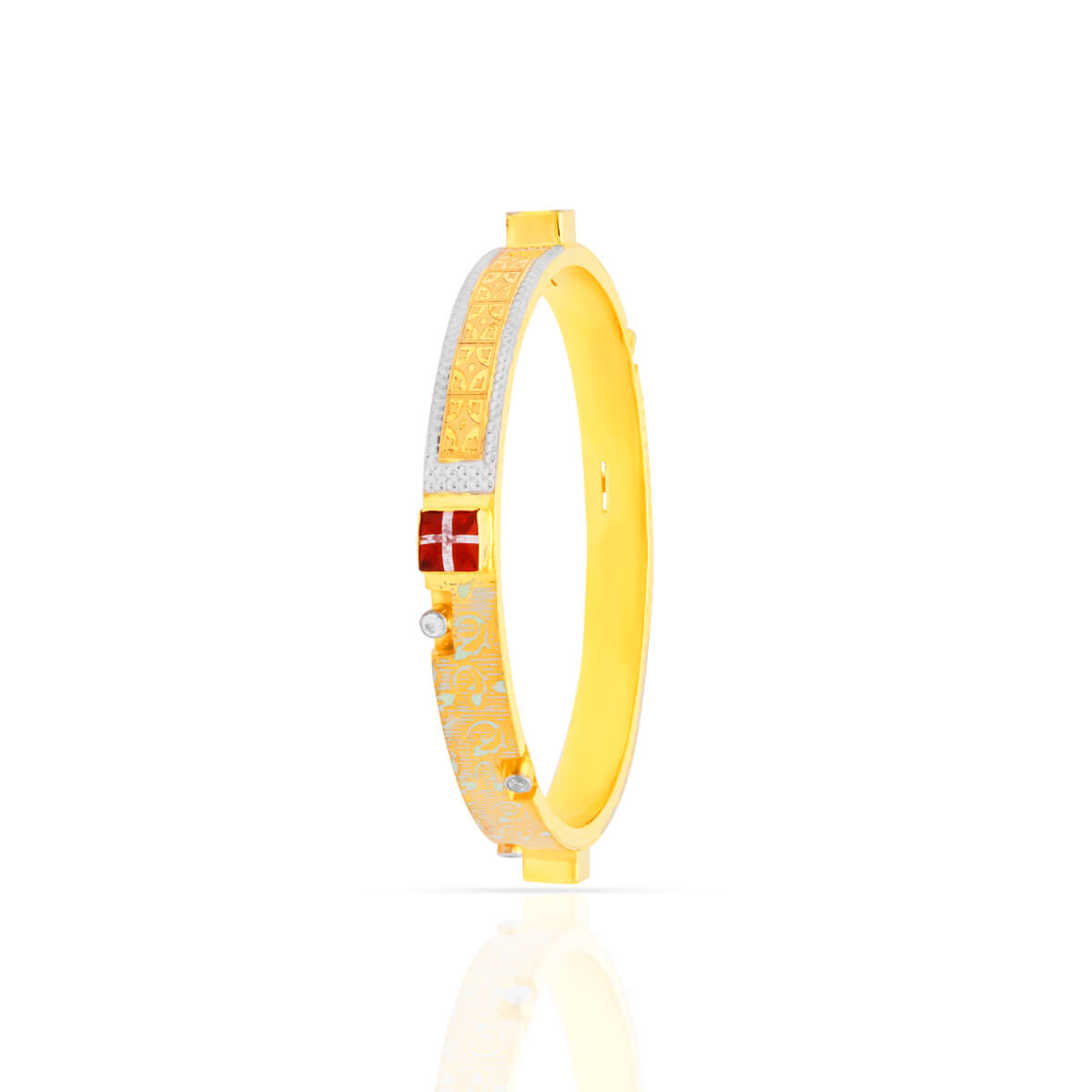 Noble Grace Gold Bangle