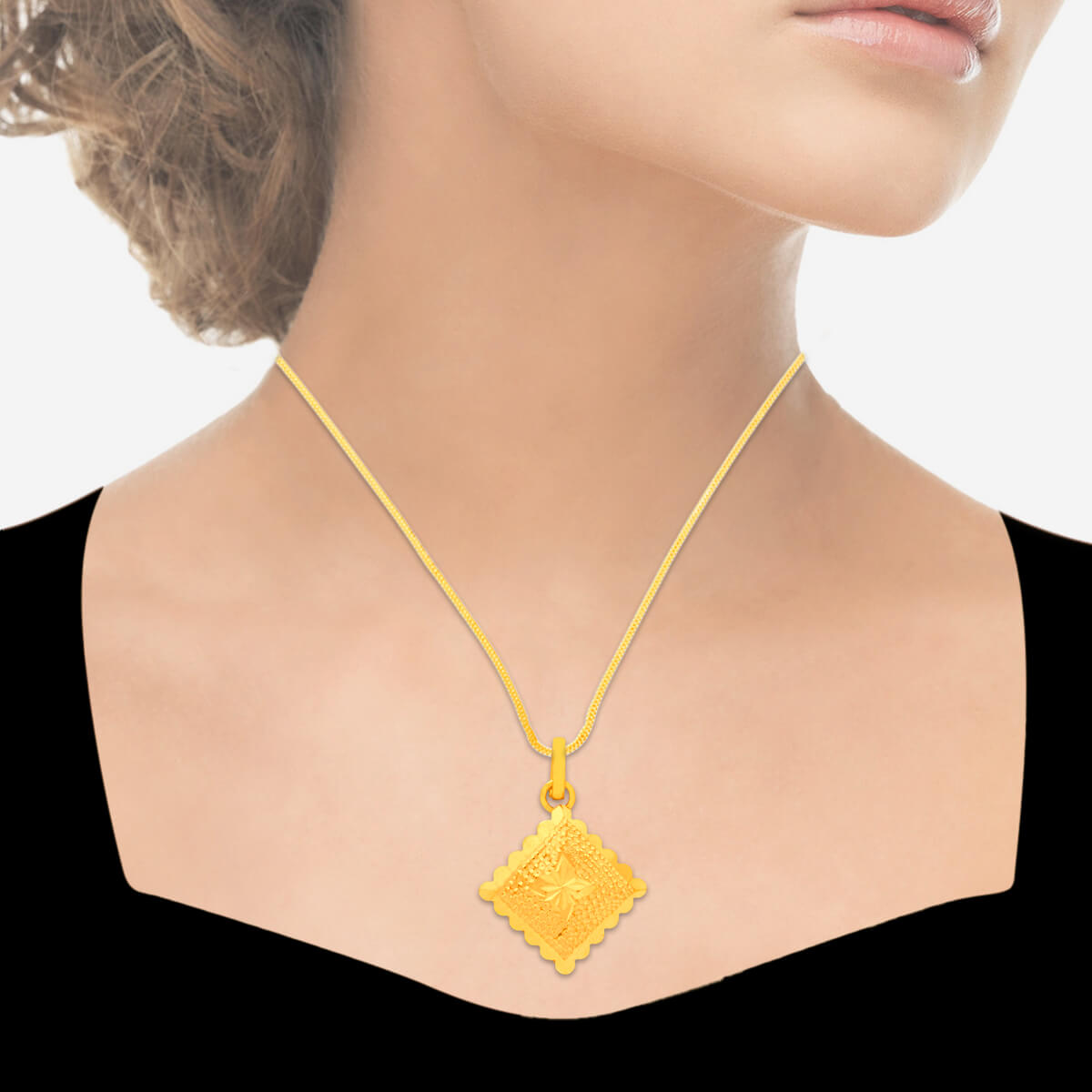 Dainty Artistry Gold Pendant