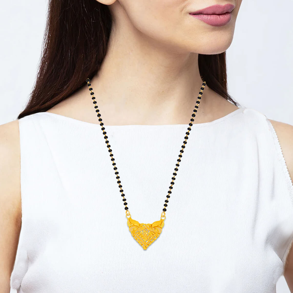 22K Graceful Paisley Motif Gold Mangalsutra Pendant