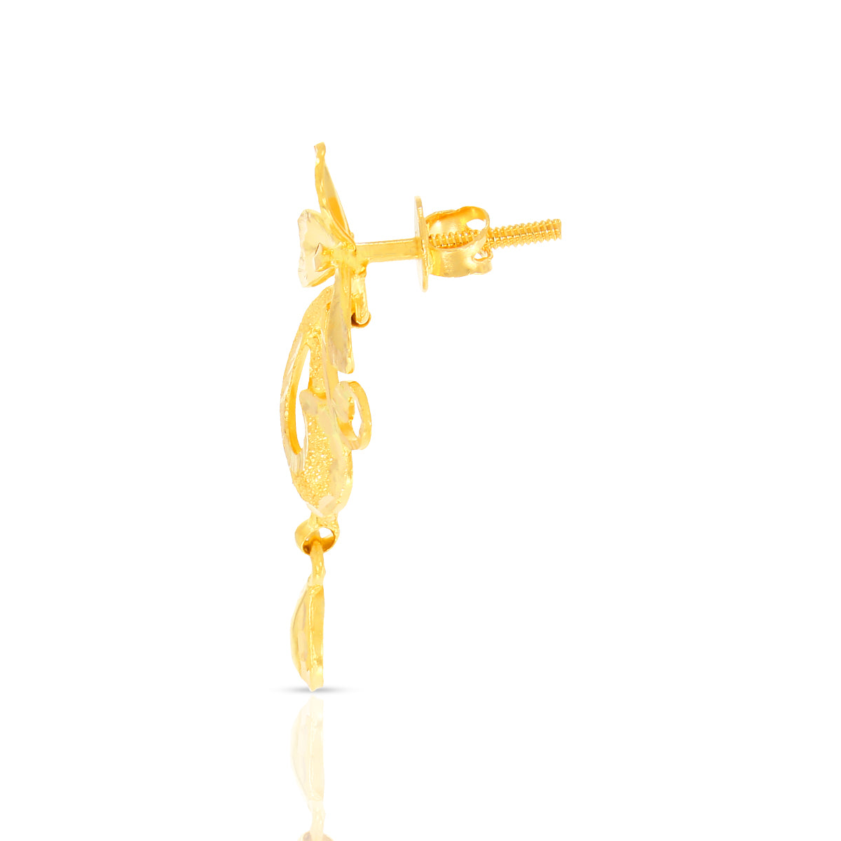Alluring Artistry Gold Short Necklace