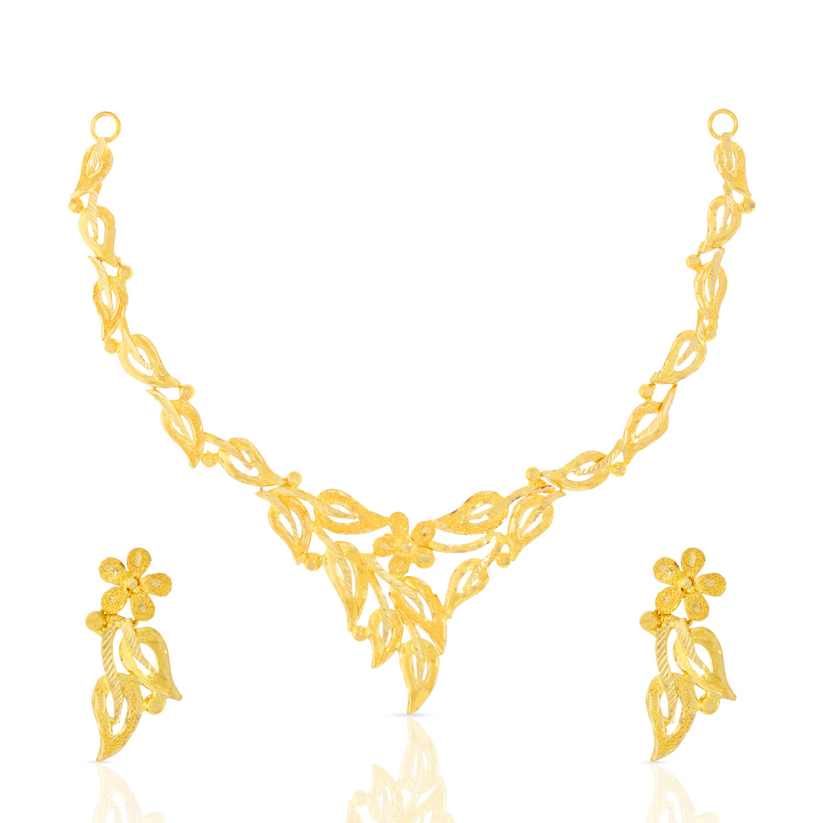 Majestic Foliate Crafting Gold Short Necklace