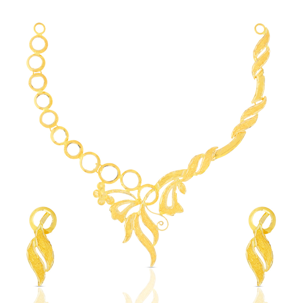 Radiant Artistry Gold Short Necklace