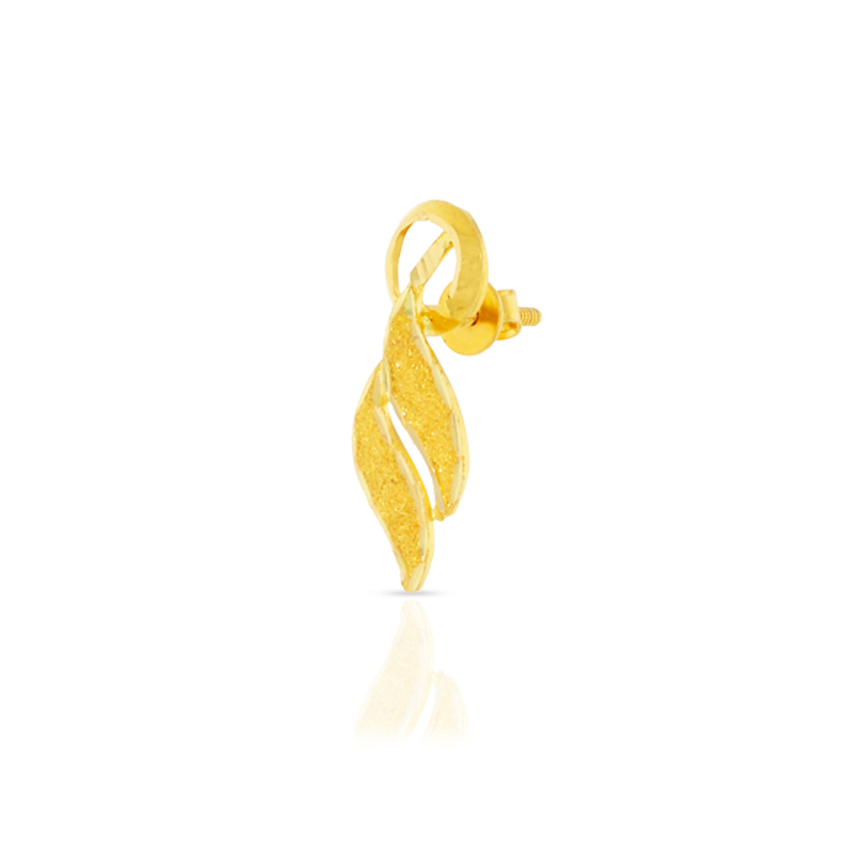 Radiant Artistry Gold Short Necklace