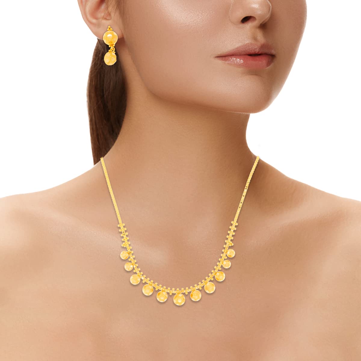 Cheerful Grace Gold Short Necklace