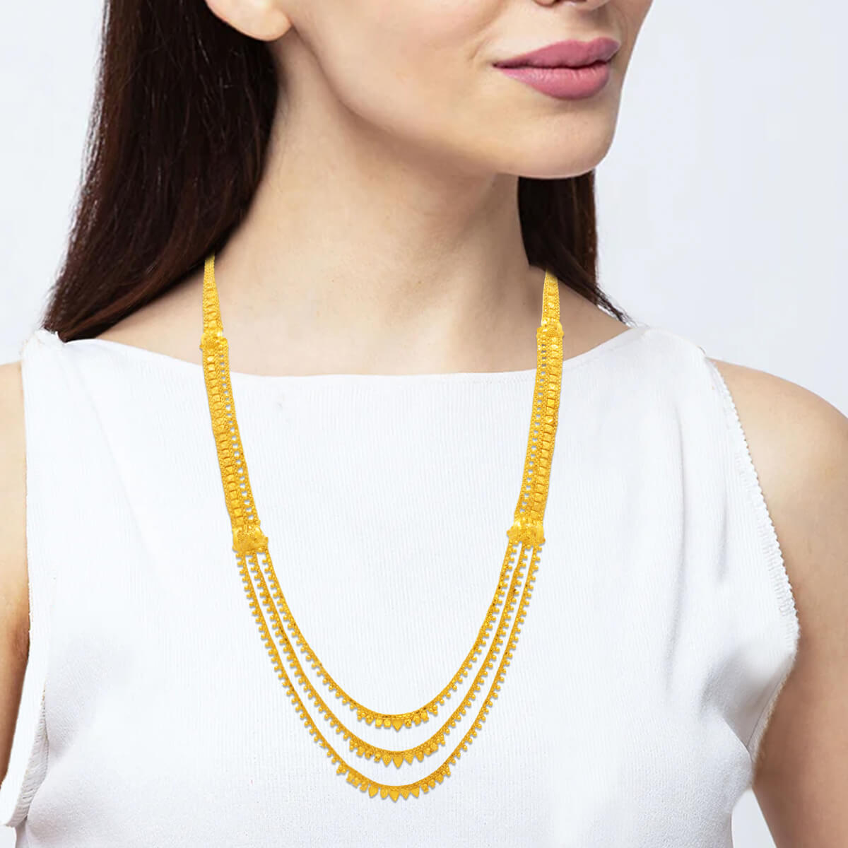 Elegant Radiance Gold Layer Necklace
