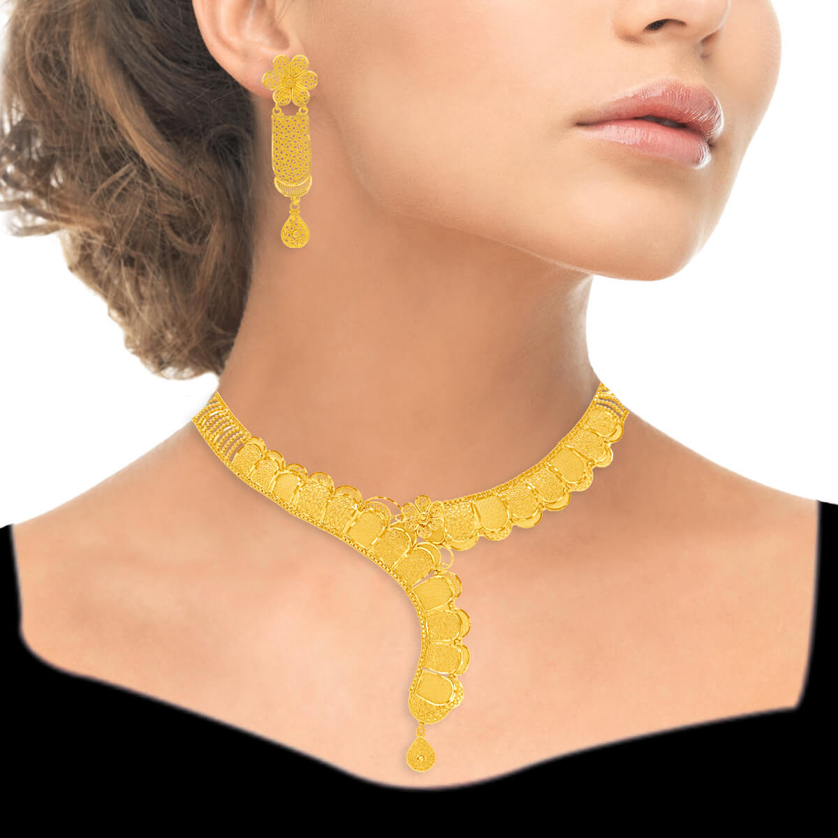 Graceful Glimmer Gold Short Necklace
