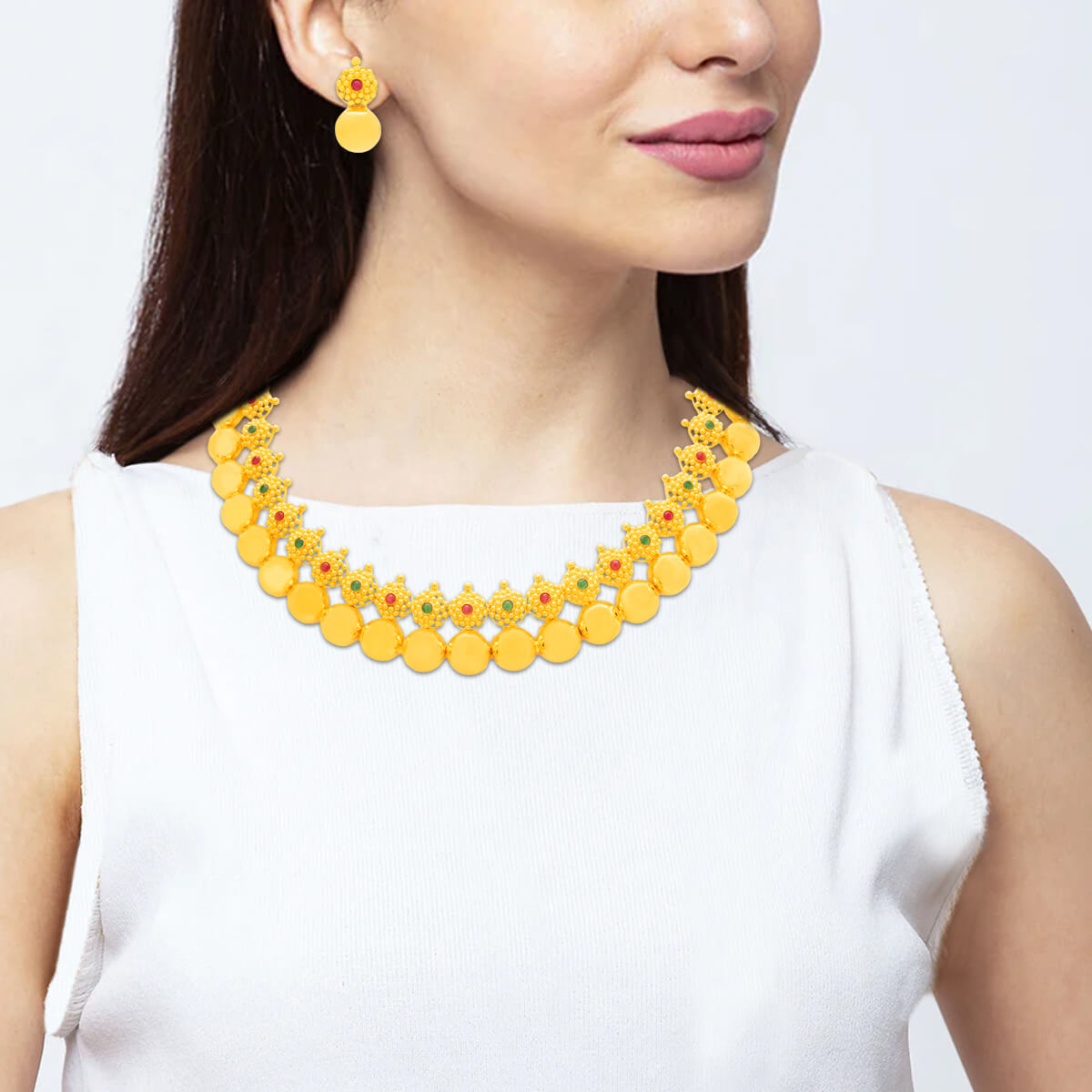 Gold Short Necklace with Minimalist Glow