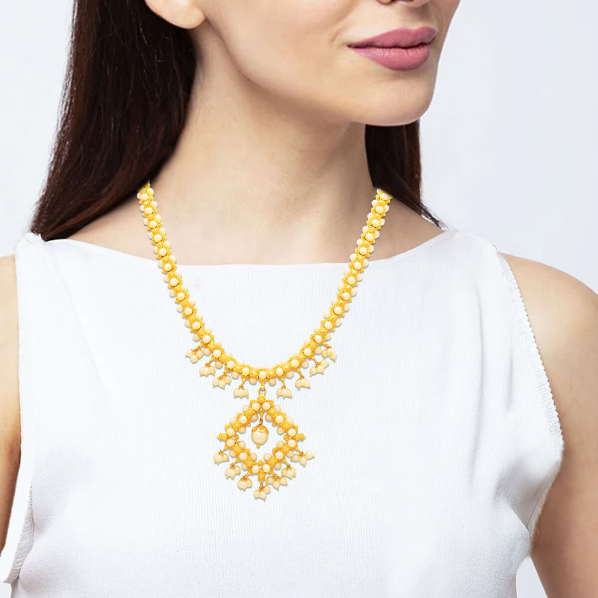 Royal Cuboid Gold Short Necklace