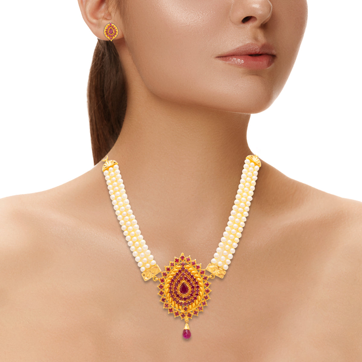 Royal Opulence Gold Short Necklace