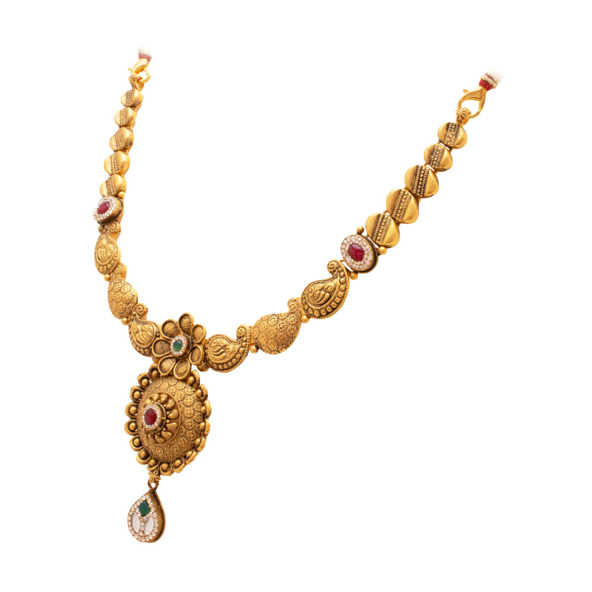 Gold Short Necklace with Classic Opulence