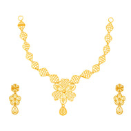 Modern Floral Charm Gold Short Necklace